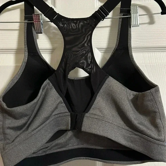 Avia Padded Gray & Black Racerback Sports Bra 40DD Like New! - Picture 3 of 5